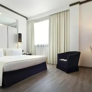 https://melia-milano.italymilanhotels.net
