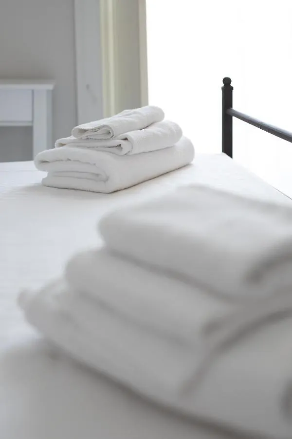 Effe Suites Неаполь 0*,  Италия